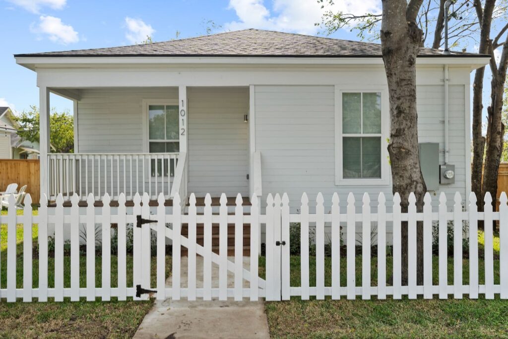 Bungalow on Burnett - Where to stay in Waco with kids