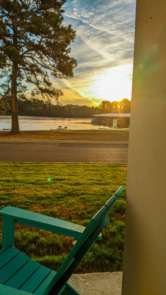 Lakefront rooms at Margaritaville Lake Conroe