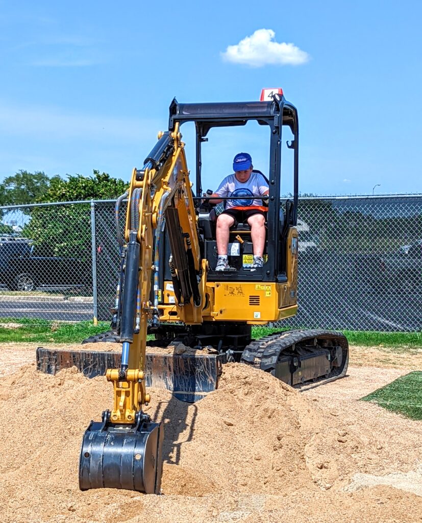 Digger truck at Digworld