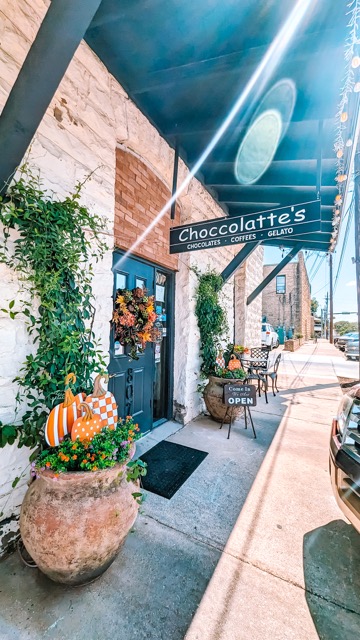 chocolatte's - things to do in marble falls