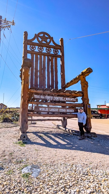 World's Largest Cedar Rocker - Texas Roadside Photo Opps